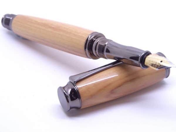 Olive wood Fountain Pen