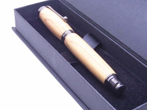 Olivewood fountain pen and box