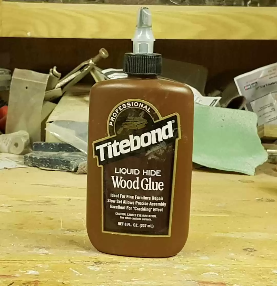 3. Titebond Liquid Hide Glue 4 oz / 8 oz